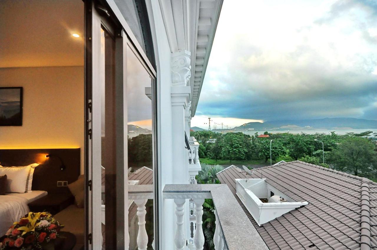 Crown Nguyen Hoang Hotel Nha Trang Ngoại thất bức ảnh
