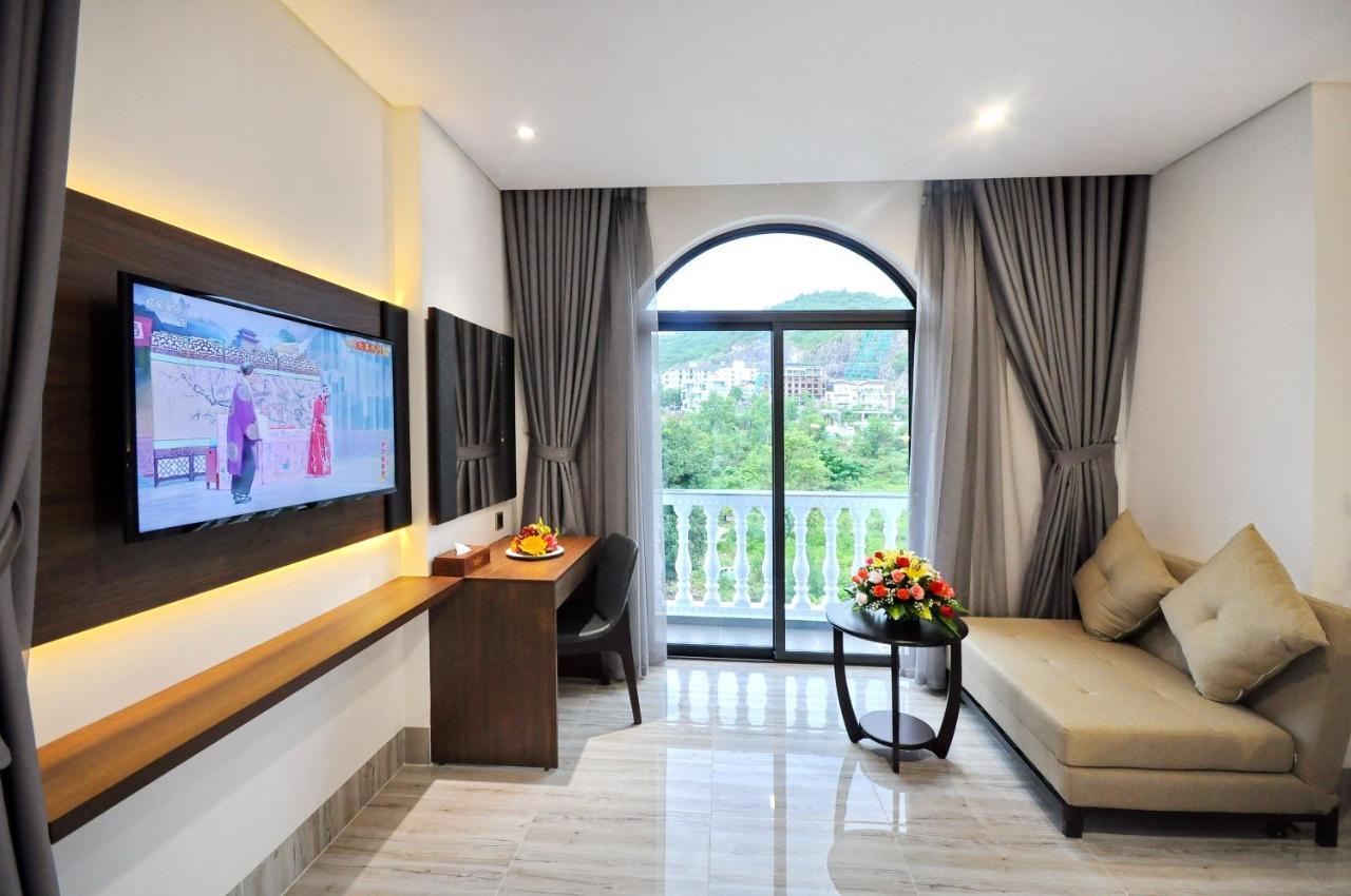 Crown Nguyen Hoang Hotel Nha Trang Ngoại thất bức ảnh