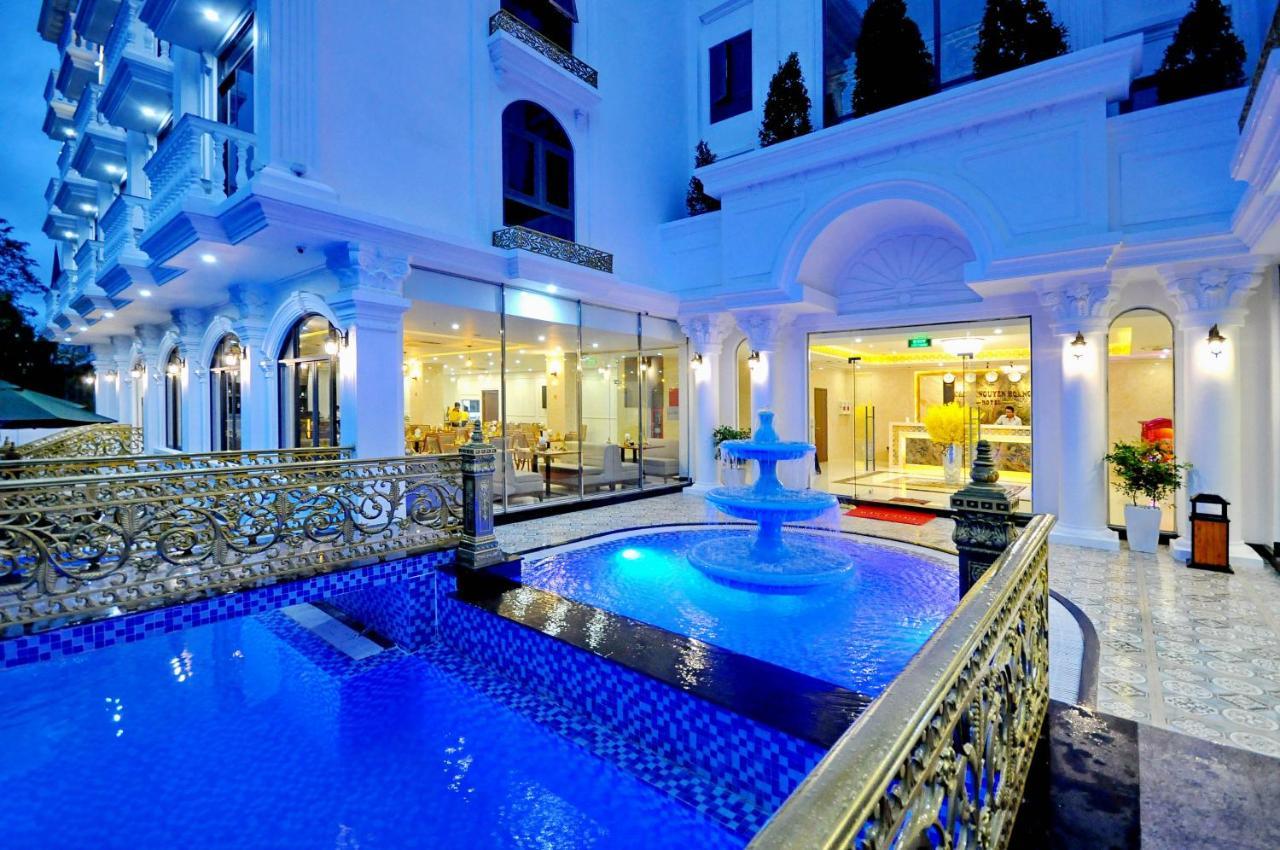 Crown Nguyen Hoang Hotel Nha Trang Ngoại thất bức ảnh